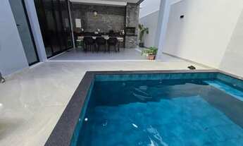 Imagem 3: *Uma Oportunidade Incrível: Casa de Alto Padrão Disponível para Venda!*