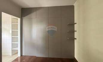 Imagem 2: Kitnet Central com Vista e Ótimo Preço! Alugue Já!