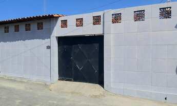 Imagem: Duas Casas a venda no José Walter