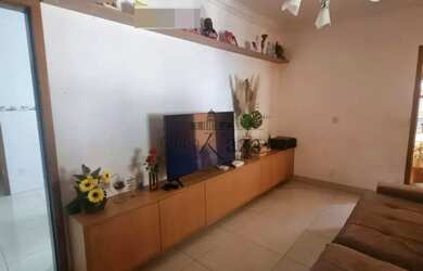 Imagem 2: Oportunidade - Casa - Bosque dos Eucaliptos - 3 Dormitórios - 109m²