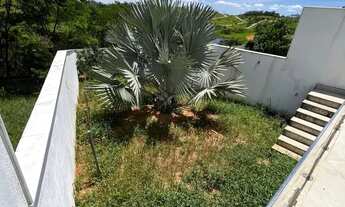 Imagem 5: Casa de Alto Padrão com 5 Suítes, Área de Lazer Completa e Vista para as Montanhas