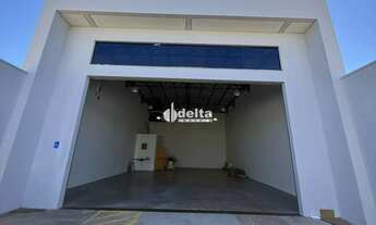 Imagem 3: Galpão disponível para locação no bairro Luizote de Freitas em Uberlândia-MG