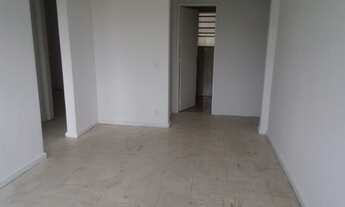 Imagem 2: Apartamento na Zé Garoto, com 02 quartos e garagem