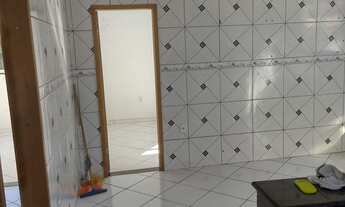 Imagem 4: Aluga se uma casa chacara arcampo