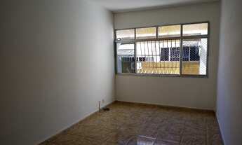 Imagem 3: Apartamento com 2 quartos na Alvares de Azevedo, segunda quadra