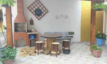 Imagem 3: Ótima Localização - 2 quartos, 1 banheiro e 2 vagas