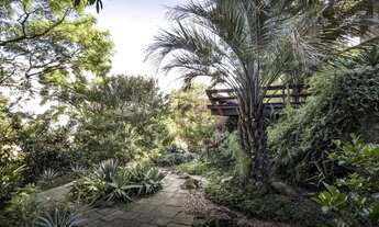 Imagem 6: Casa / 4 dormitórios / 4 suítes / 4 vagas / Vila Assunção / Porto Alegre