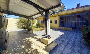 Imagem 5: Casa térrea com edícula no Indaiá, 300 metros da praia