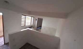 Imagem 2: Casa de 3 comodos prox ao metrô Capão