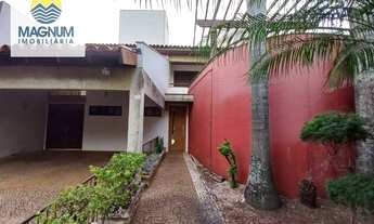 Imagem 2: Excelente casa no São Manoel à venda / locação. Ótima para clínicas e escritórios R$: 8.00