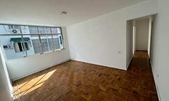 Imagem: Apartamento na Rua Miguel de Frias, 3 dormitórios