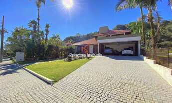 Imagem 4: Casa com 4 dormitórios no Saguaçu