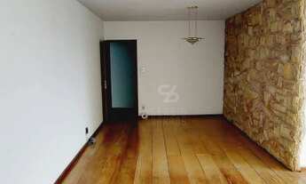 Imagem 3: Paulo Gustavo, amplo apartamento de 3 quartos/1suíte, andar alto, vista parcial mar. 1 vag