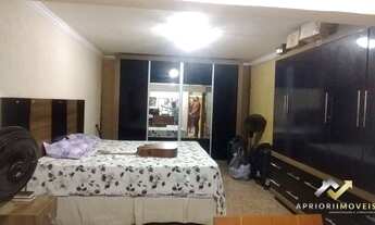 Imagem 3: Sobrado com 3 dormitórios à venda, 308 m² por R$ 700.000,00 - Vila Clarice - Santo André/S