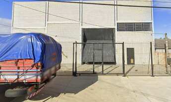 Imagem 2: Galpão/Depósito/Armazém para venda com 937 metros quadrados em Barnabé - Gravataí - RS