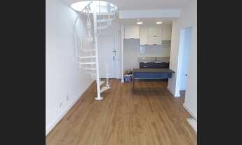 Imagem 4: Apartamento-cobertura duplex, para aluguel, com 94 m², com quarto, banheiros, no Vidigal