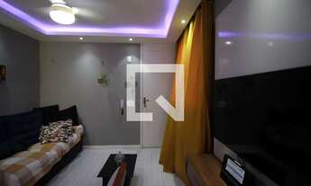 Imagem 3: Apartamento para Aluguel - Pilares, 2 Quartos, 44 m2