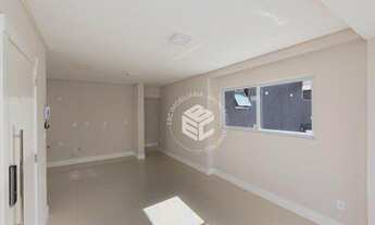 Imagem 5: Cobertura com jacuzzi e churrasqueira a carvão na Praia dos amores Balneário Camboriú