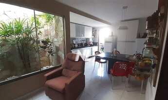 Imagem: Casa com 147m² em Lagoa Nova, 4suites