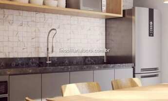 Imagem 4: Com Elevador! Com Suíte! Acabamento impecável! Próximo à Rua Haiti!