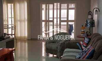 Imagem: Sobrado com 3 dormitórios sendo 1 suíte