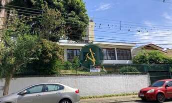 Imagem 3: Casa para locação com 353 m² e terreno com 874m², por R$ 7.900/mês - Cristo Rei - Curitiba