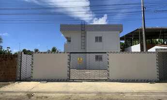 Imagem 2: Apartamento com 2 Qts, sendo 1 com closet, balcões em granito, rua calçada, por R$ 145.000