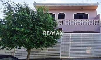 Imagem 2: Sobrado com 3 dormitórios à venda, 190 m² por R$ 315.000,00 - Conjunto Habitacional Ana Ja