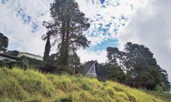 Imagem 4: Terreno em declive no Alto do Capivari