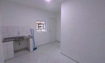 Imagem 5: Casa com 1 dormitório para alugar, 40 m² por R$ 600,00 - Jardim São Luís - São Paulo/SP