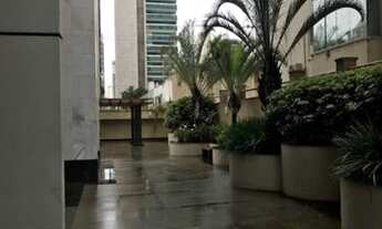 Imagem 3: Apartamento de 220 metros quadrados no bairro Lourdes com 4 quartos