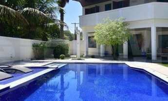 Imagem 4: Casa de esquina a venda no Jardim Acapulco em Guarujá