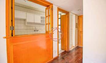 Imagem 3: Casa / 4 Dormitórios / 1 Suíte / 1 Vaga / Jardim Itú Sabará / Porto Alegre