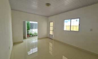 Imagem 1: Aceita financiamento - Vende-se casa próximo ao Hospital - 3 quartos, sendo 1 suíte