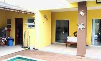 Imagem: Sobrado com piscina e vista para o mar em