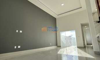 Imagem 2: Casa linear com home-office e quintal à venda no Vale dos Cristais