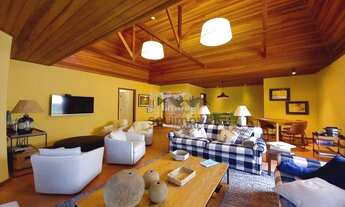 Imagem: Casa à venda em condomínio fechado