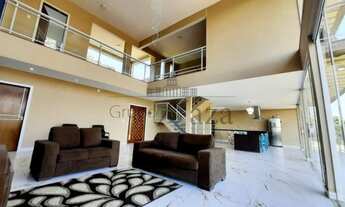 Imagem 3: Fazenda/Sítio/Chácara para venda com 700 metros quadrados com 3 quartos