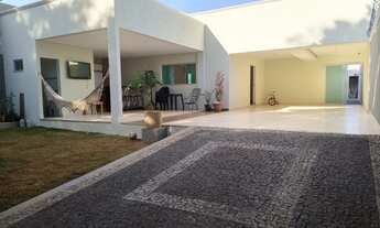 Imagem: Casa setor jaó a venda possui 250 m2 de