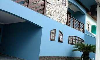 Imagem 2: CASA RESIDENCIAL - 258 m² DE ÁREA CONSTRUÍDA 3 DORMITÓRIOS 1 SUÍTE - PARQUE JATAÍ - VOTORA