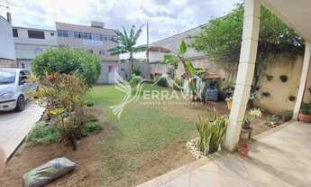 Imagem 2: Nova Almeida - Casa Duplex 4 quartos, suíte, bem localizada, Av Principal