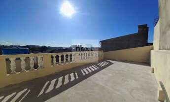 Imagem 6: Sobrado reformado com 3 dormítórios sendo 1 suíte e 3 vagas no Jd Arpoador