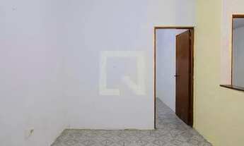 Imagem 2: Casa para Aluguel - Parque Oratório, 2 Quartos, 65 m2