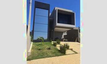 Imagem 3: Construído para ser seu paraíso em forma de lar esse lindo sobrado é perfeito