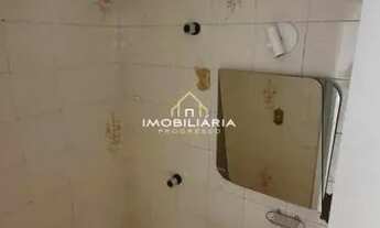 Imagem 4: Apartamento para aluguel possui 67 metros quadrados com 2 quartos em Cristo Rei - Curitiba