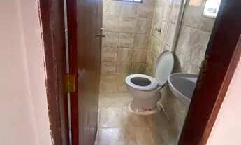 Imagem 1: Alugo casa de fundos