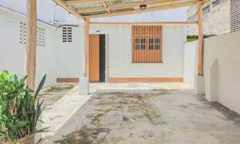 Imagem 2: Alugo casa com área de 700m² entre casa e terreno, 4 quartos em Cidade Velha - Belém - PA