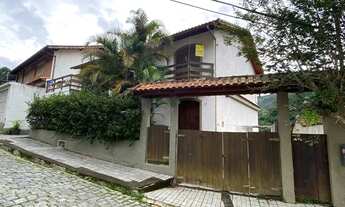 Imagem 3: Casa com 5 quartos à venda no Centro de Nova Friburgo - RJ