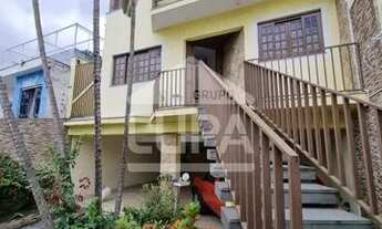 Imagem 2: Sobrado com 4 dormitórios sendo 2 suítes á venda no Tucuruvi