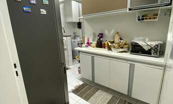 Imagem 4: Apartamento para venda tem 77 metros quadrados com 2 quartos em Vila Ligya - Guarujá - SP